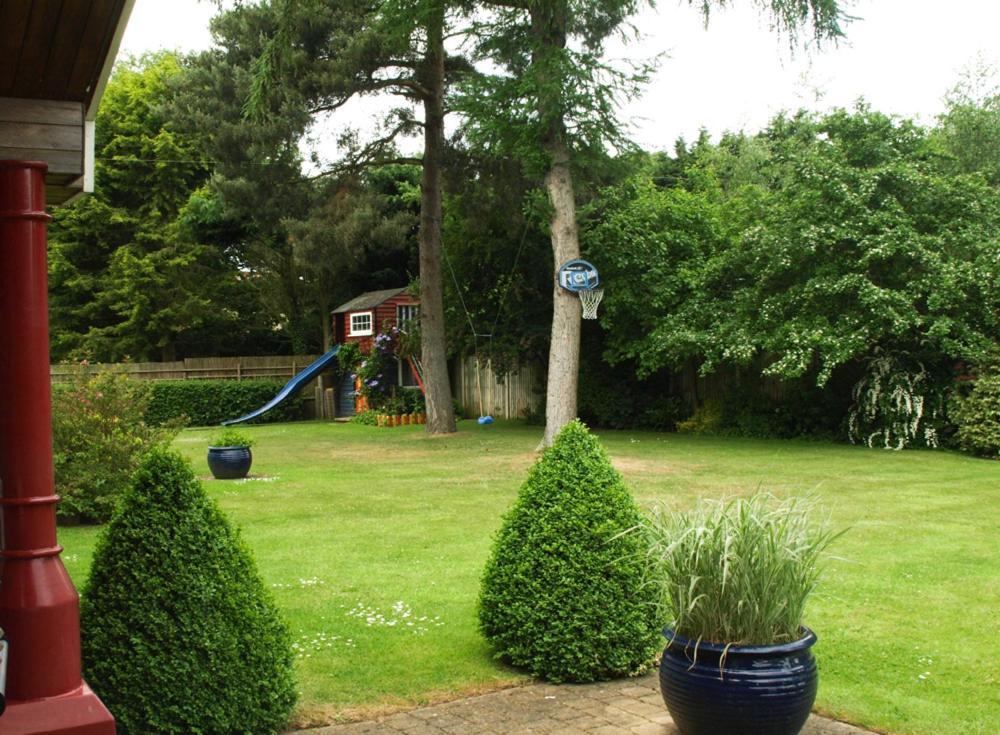 Surlingham Lodge Garden Cottage In Rspb Village Near NWI Kültér fotó